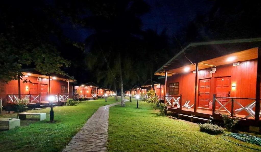 Juara Beach Resort Kampong Juara Exterior foto